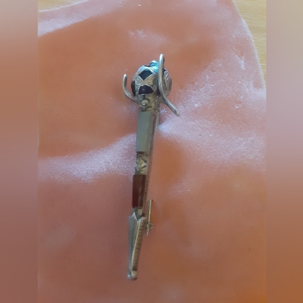 Rare Scottish Sterling Sword Brooch - Picture 4 of 6
